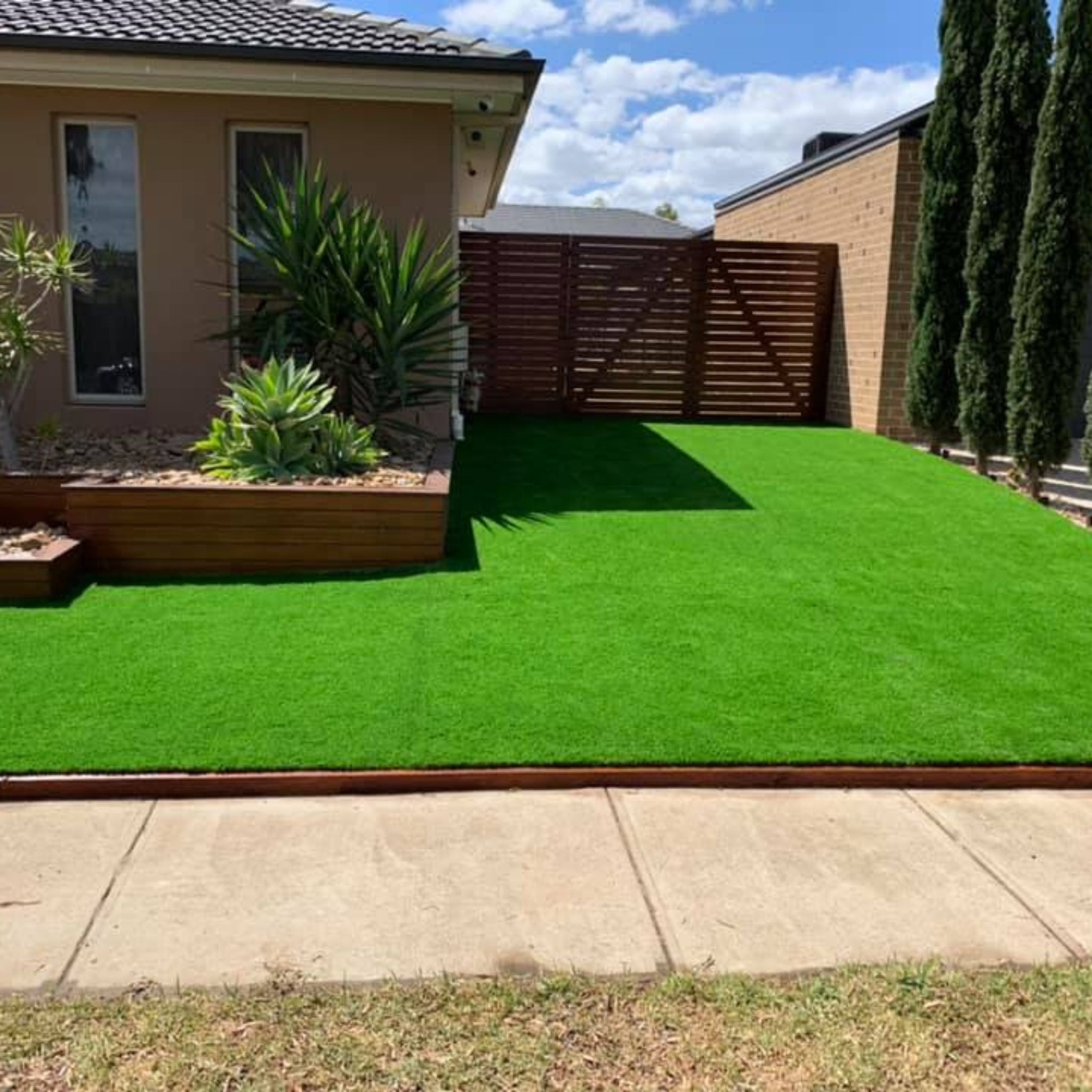 artificial grass synthetic turf fake lawn dog friendly grass ausgrass near me