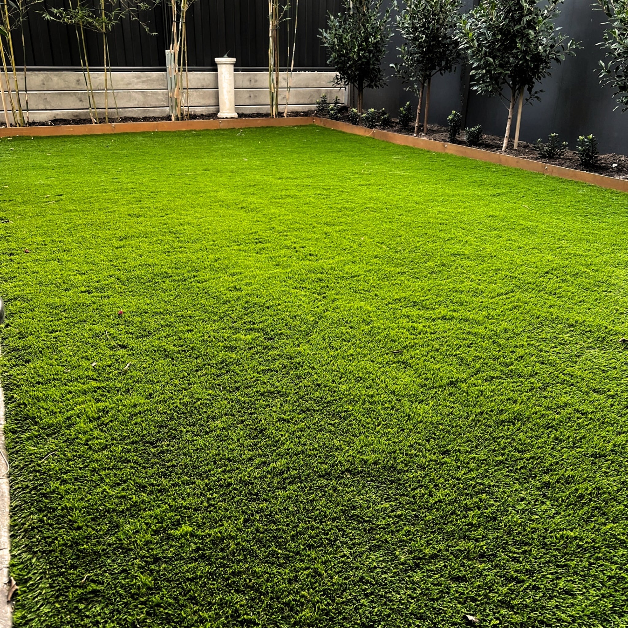 artificial grass synthetic turf fake lawn dog friendly grass ausgrass near me