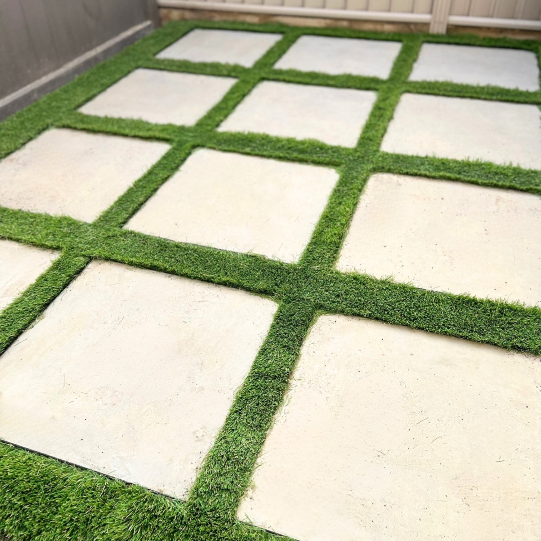 Emerald 35 installed in a courtyard or pool surround