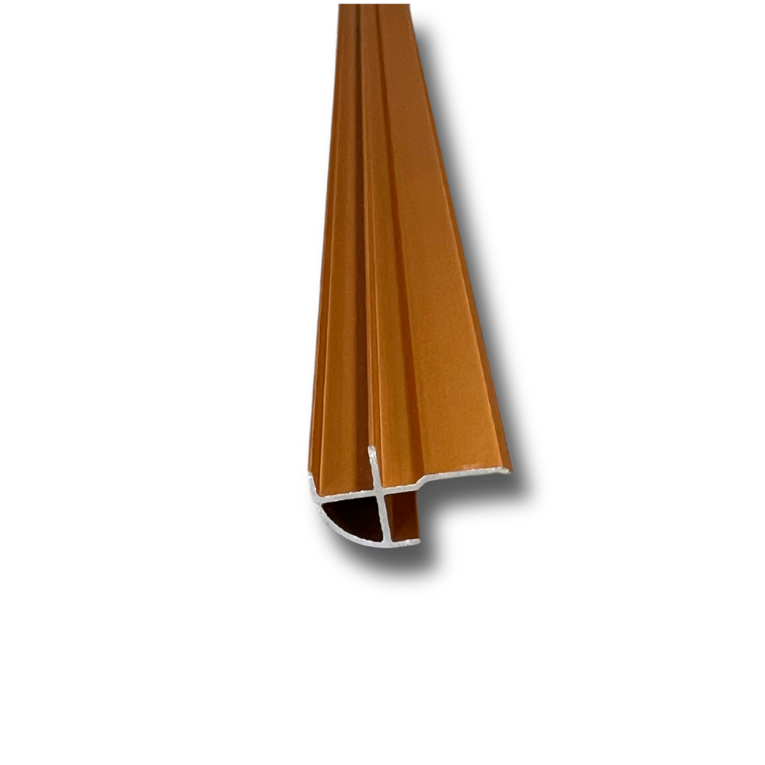 For installations where minimal glue is required, use our range of SPC joining bands to reduce the need for glue applications. Simply screw the metal bands directly to the walls studs and slot the spc panels within the grooves. When installed correctly, this allows for minimal - no glue.  Effortlessly join corners with the SPC corner join strip made of durable stainless steel.