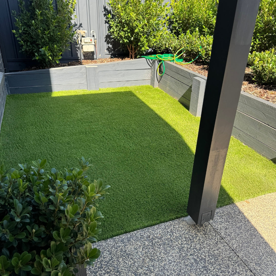 light artificial garden wall fake grass turf