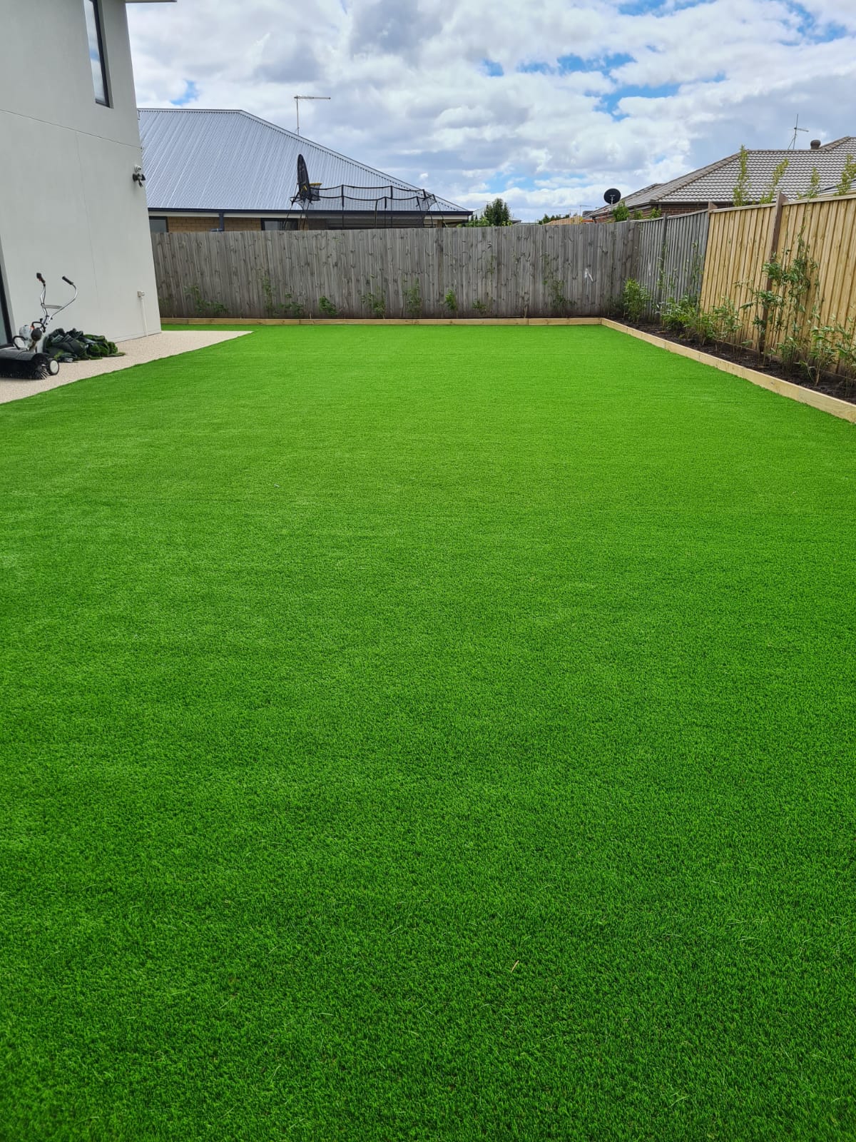 Kastle Kool 40 installed in a residential backyard