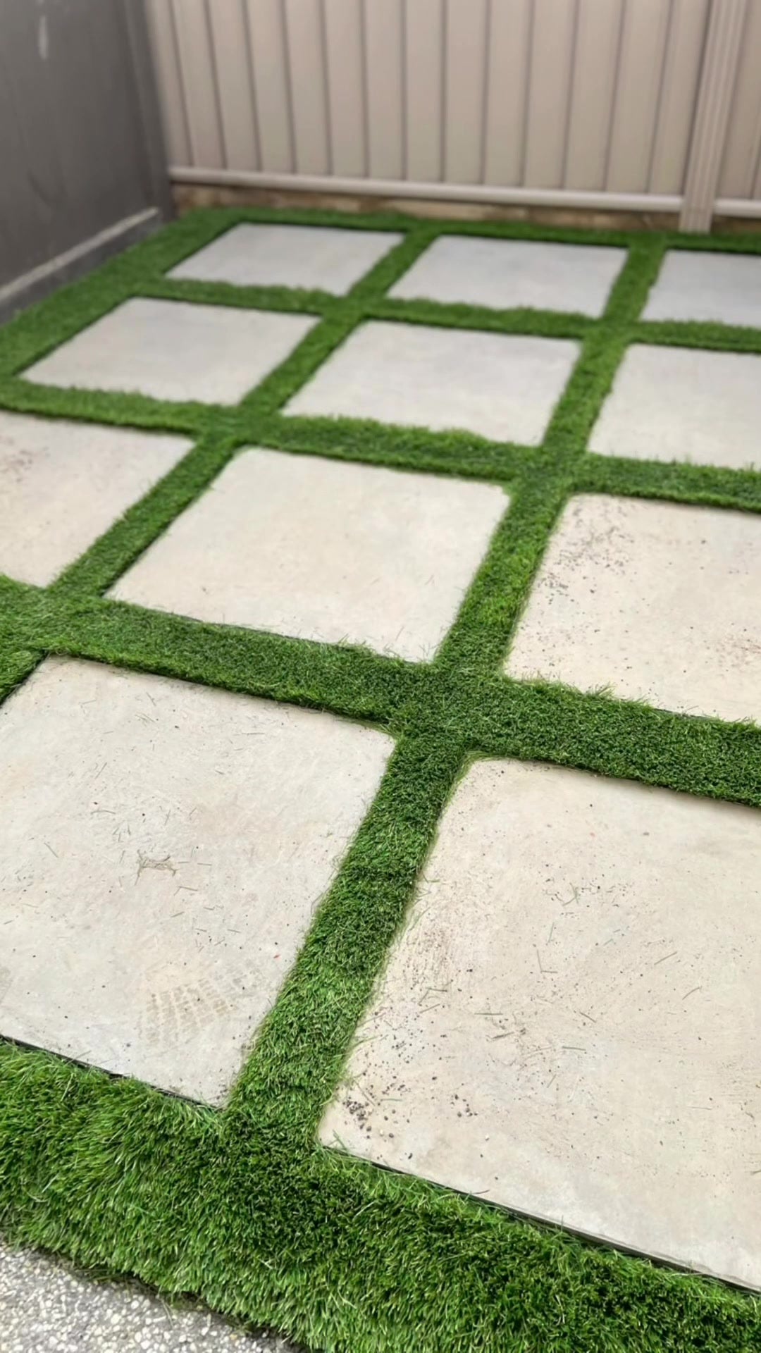 artificial vertical garden wall with artificial grass
