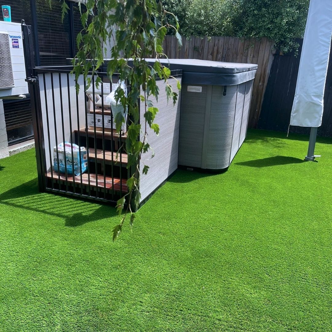 Deluxe 40 artificial grass in an entertainment area