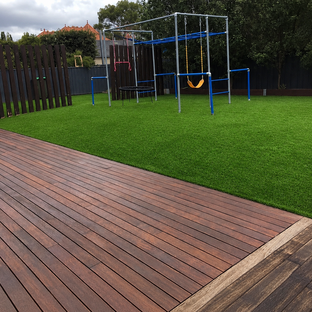 Meadow 42 in a pet-friendly outdoor area