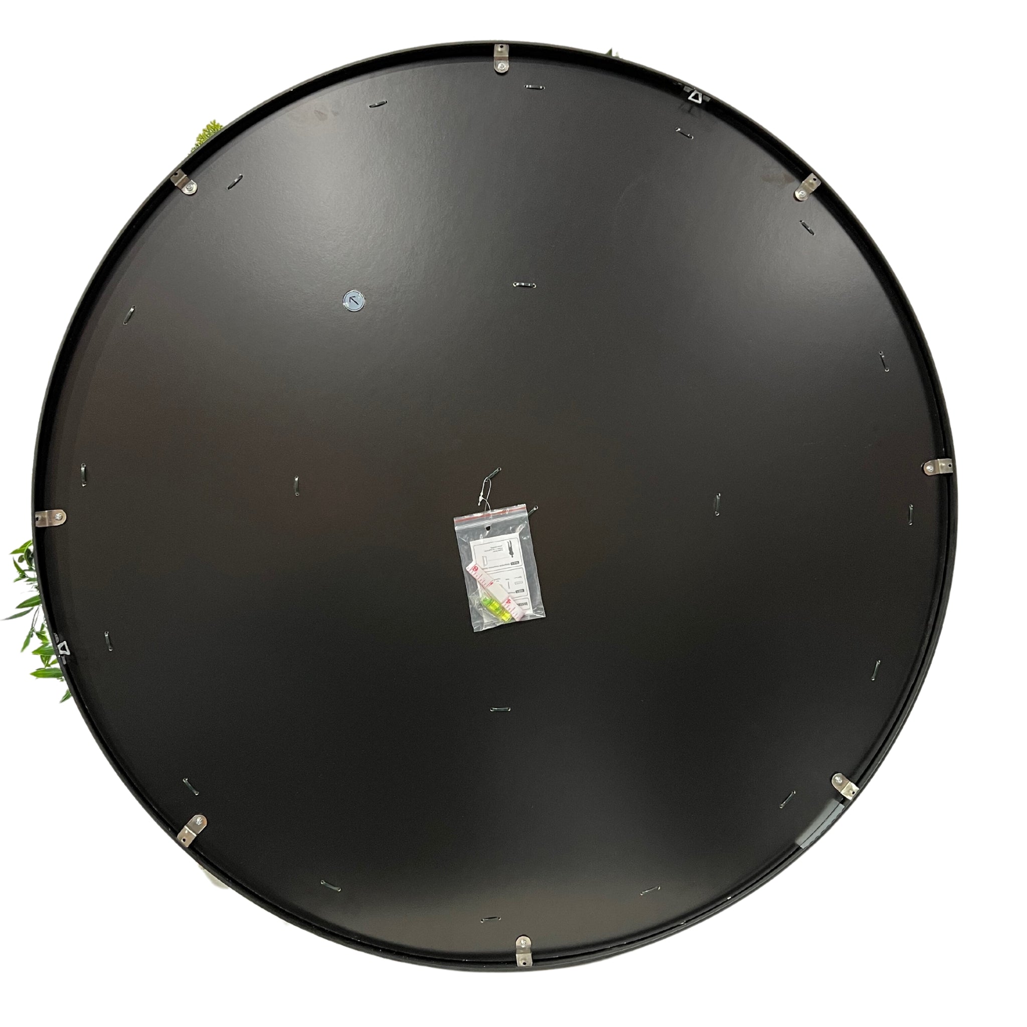 Bushman 1.0m garden wall disc